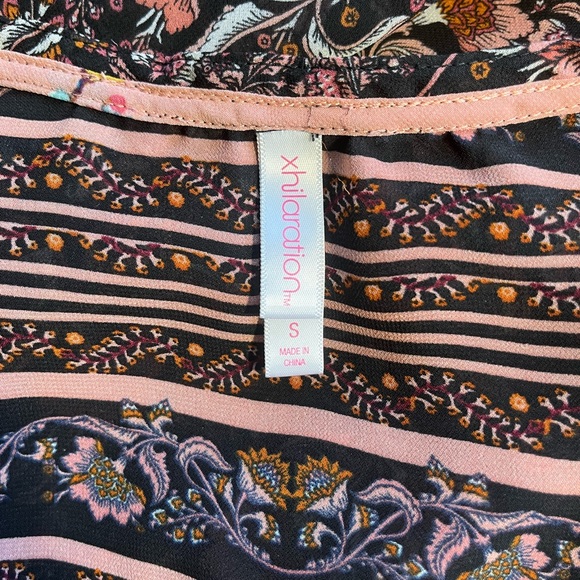 XHILARATION DUSTER JACKET SHEER WITH LOVELY DESIGN SIZE SMALL - Picture 7 of 8